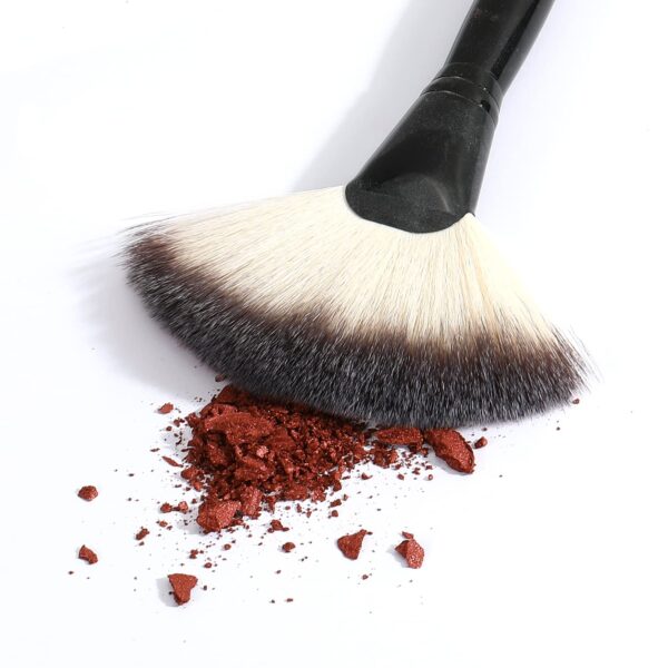 Fan Makeup Brush, Luxspire Professional Highlighting Make Up Brush Blush Bronzer Cheekbones Brush, Single Large Soft & Dense Face Blush Powder Foundat - Image 5