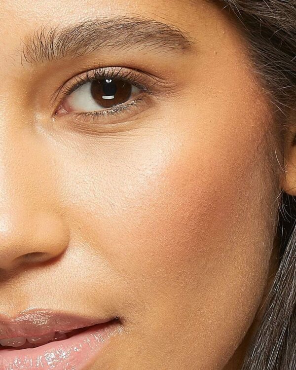 L'Or?al Paris Infallible Le Rouge Lipstick, Persistent Plum, 0.09 oz. - Image 3
