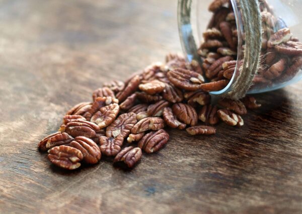 Food to Live Organic Pecan Halves, 3 Pounds ? Non-GMO, Kosher, Raw Pecan Nuts, Unsalted, Vegan, Kosher, Shelled, Sirtfood, Bulk. Good source of Calciu - Image 6