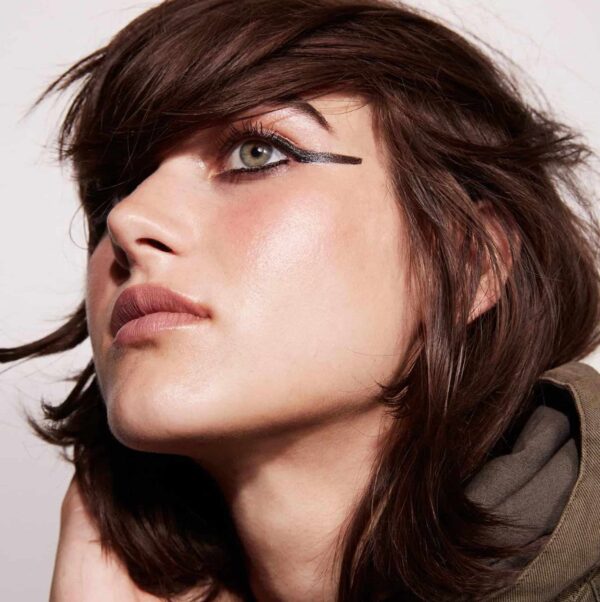 Jillian Dempsey Kh?l Eyeliner | Waterproof Eyeliner Pencil with Built-in Smudger | Long-Lasting Intense Color I Jet Black - Image 7