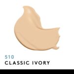 COVERGIRL Clean Matte Liquid Foundation Classic Ivory, 1 oz (packaging may vary) - Image 2