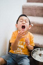 Amish Country Popcorn | 3-1 lb Bags | Ladyfinger Popcorn Kernels | Old Fashioned, Non-GMO and Gluten Free - Image 3