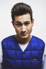 REUZEL Blue Pomade, Strong Hold, Water Soluble, vanilla Wood, 12 Oz - Image 3